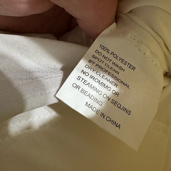 Madi lane wedding dress - Picture 8 of 11